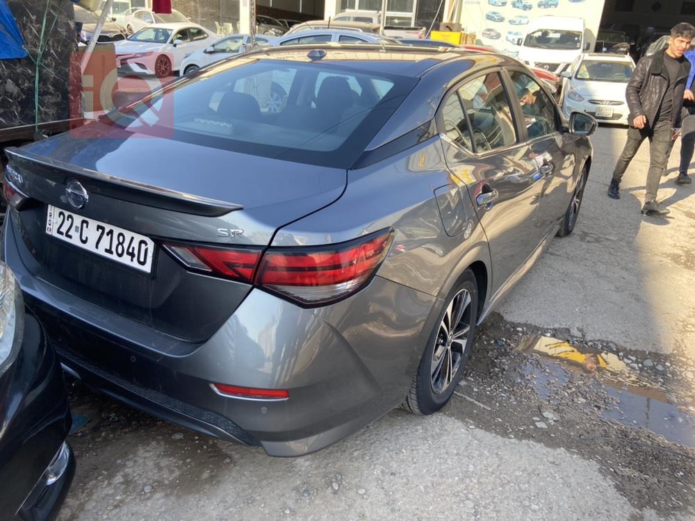 Nissan Sentra